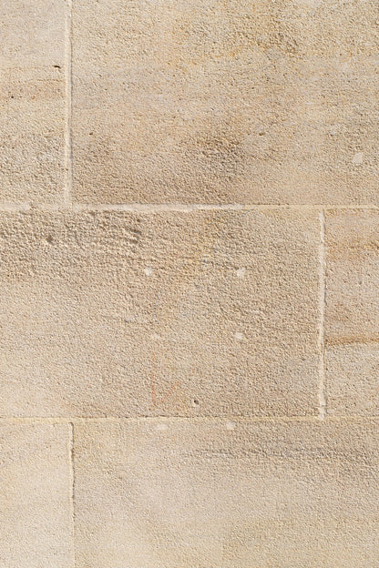 BLEACHED STONE