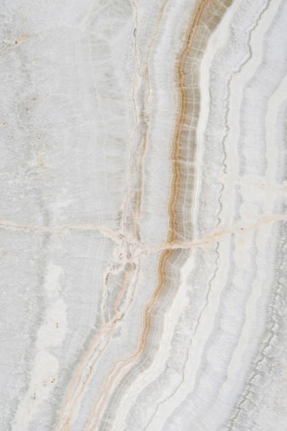 WOODEN WHITE ONYX