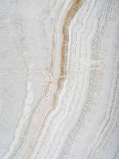 WOODEN WHITE ONYX